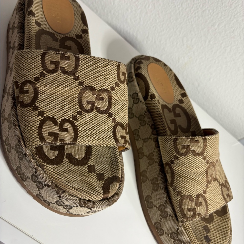 Gucci Women's Tan Logo Platform Sandals - Picture 3 of 8